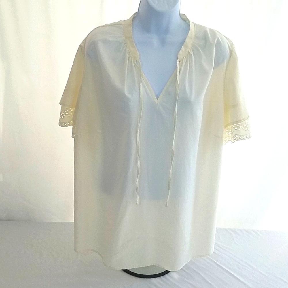 Ava & Viv Women's Plus Size Cream  Eyelet Sleeve Sheer Blouse Size 1X